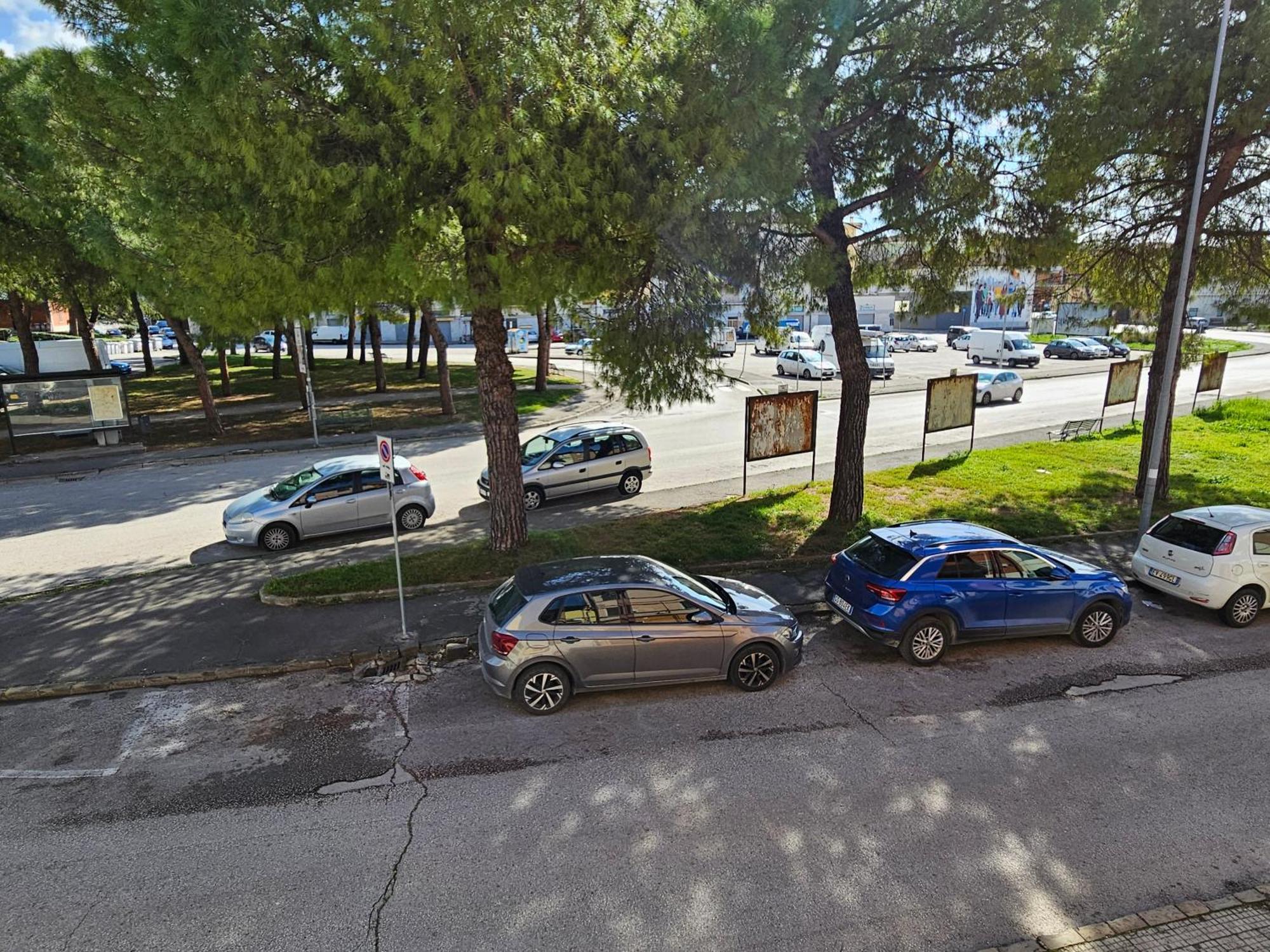 La Casetta Bilocale Centrale Con Terrazza Parkfree Wifi Minipc Ps4 Ac Jesi Esterno foto